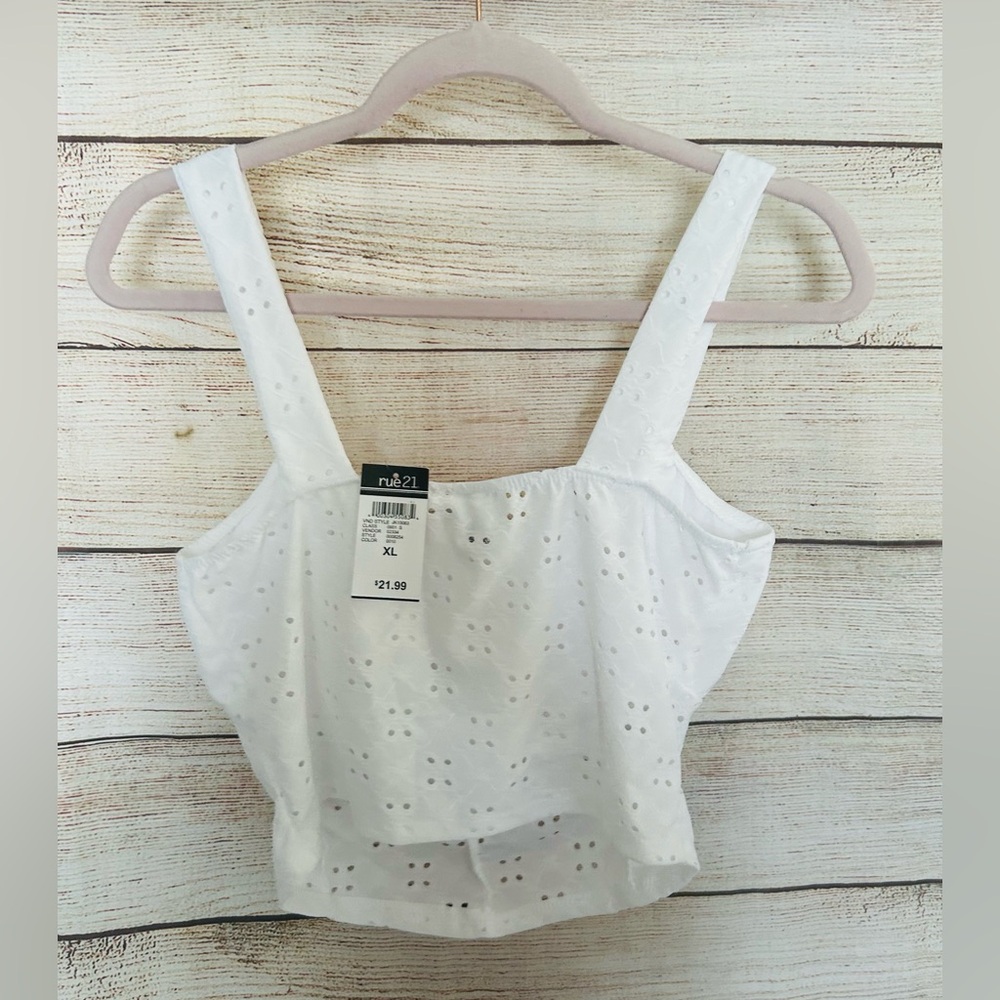 Rue21 Women’s White Eyelet Cropped Sweetheart Neck Tie Tank Top Size XL NWT - Picture 7 of 11